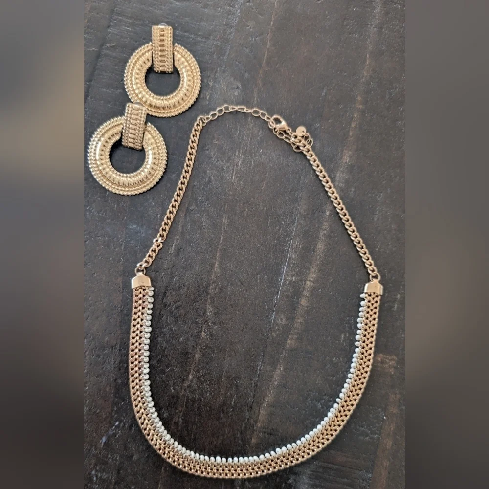 Elegant Fashion Jewelry Gold and White Necklace